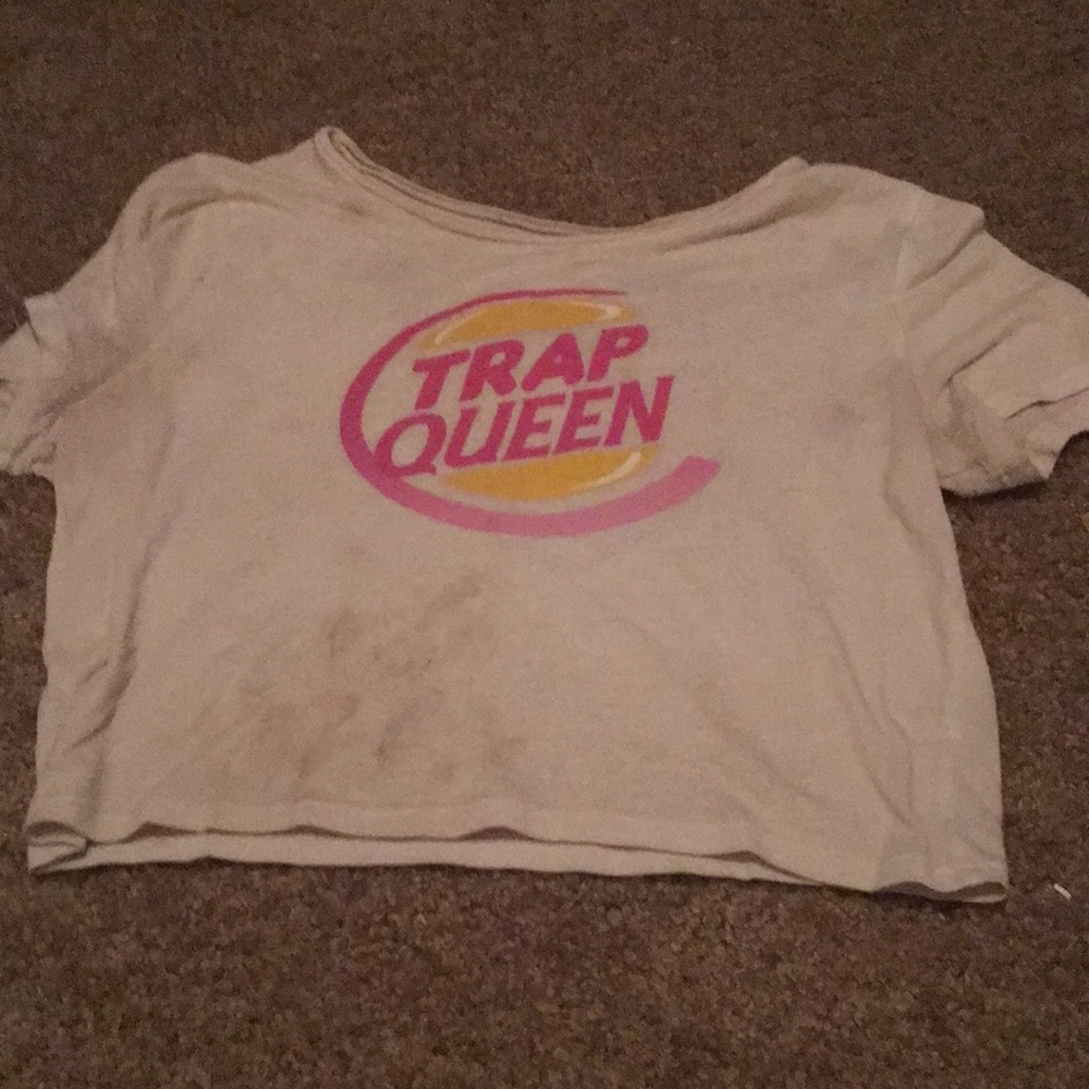 Graphic Crop top tee